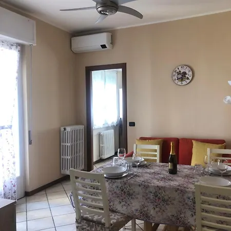 La Terrazza Degli Oleandri Lägenhet *