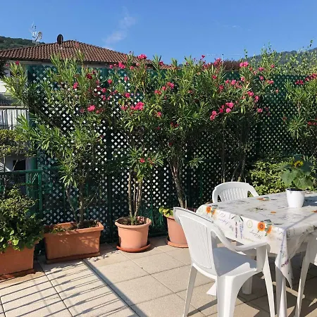 Apartman La Terrazza Degli Oleandri